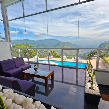 Hotel Heaven'S Edge By Ehi Ella Esterno foto