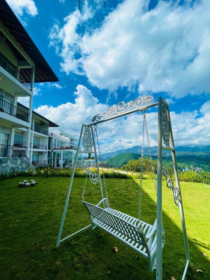 Hotel Heaven'S Edge By Ehi Ella Esterno foto
