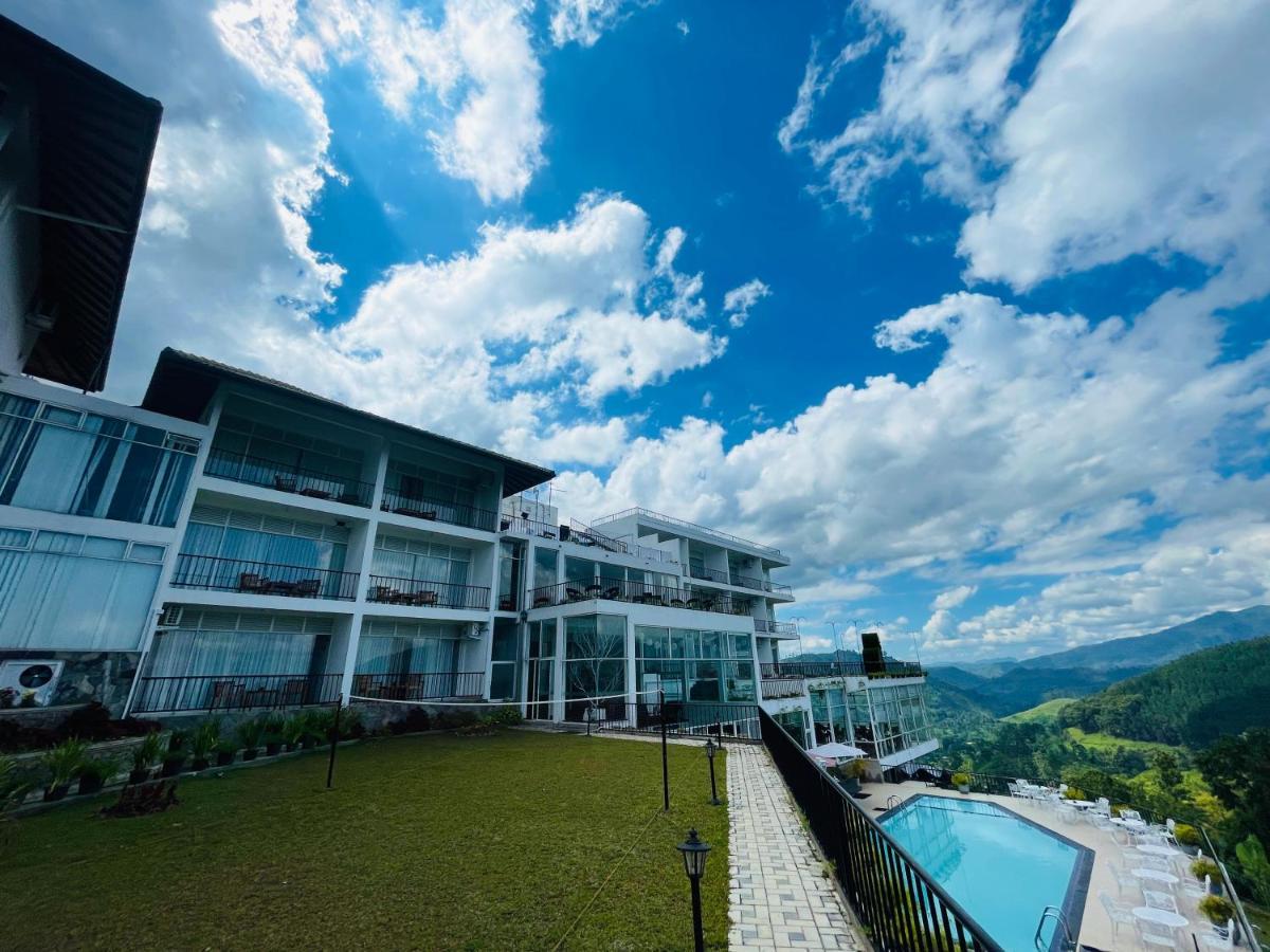 Hotel Heaven'S Edge By Ehi Ella Esterno foto